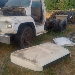 1994 Ford F750 All Parts For Sale Cheap