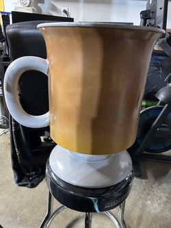 Viral Food Stool Cappuccino/latte For Sale!!!
