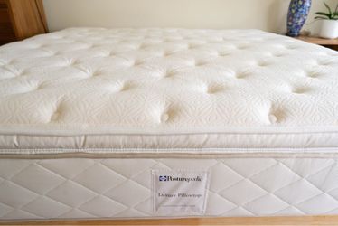 Sealy Posturepedic Luxury Pillowtop King Mattress