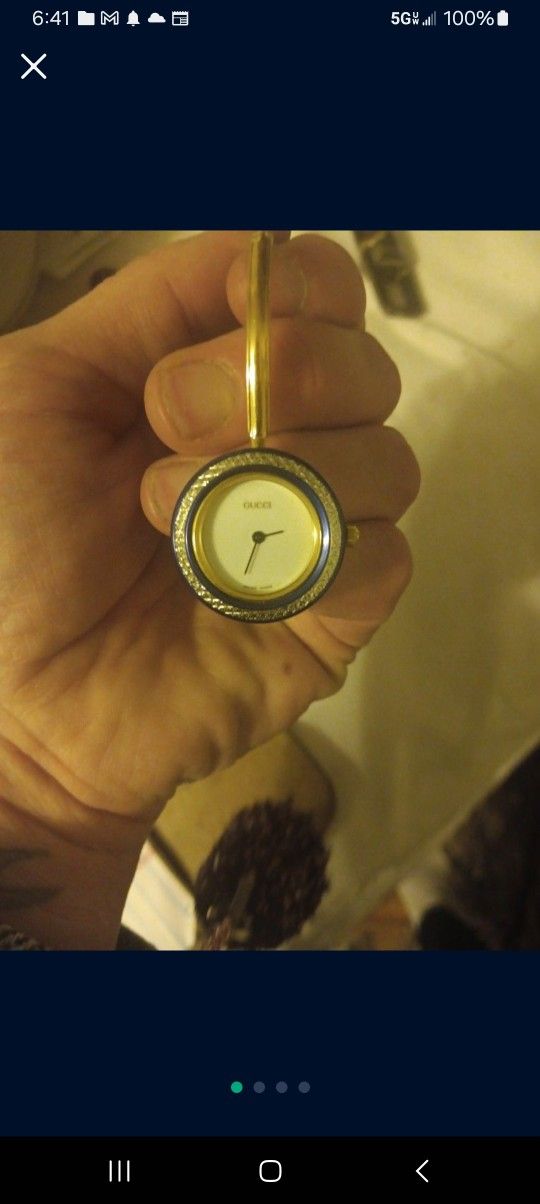 Gucci 1100 Watch. Women's