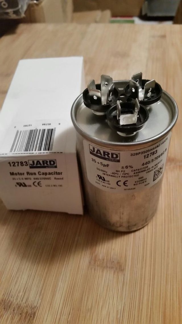 Air conditioning compressor and fan motor capacitor 45/5 mfd