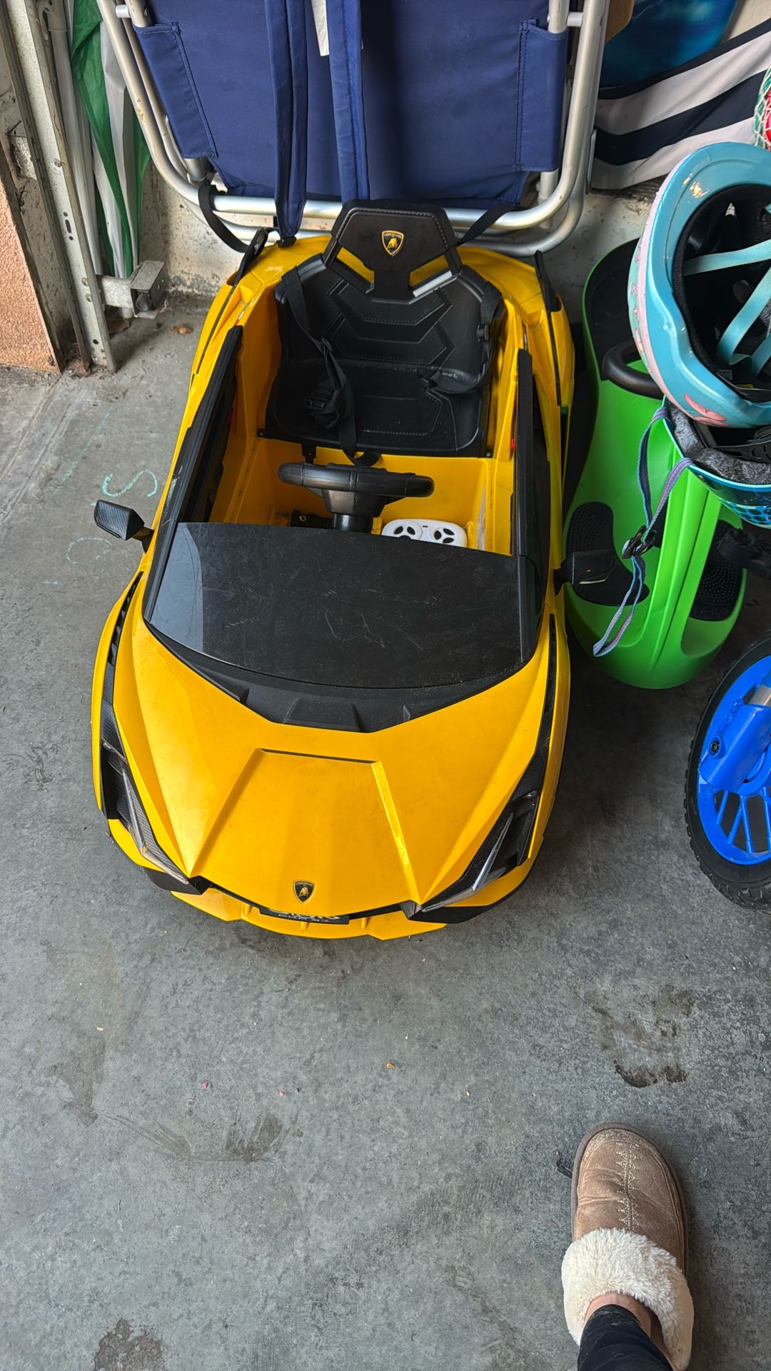 Yellow Kids Lambo With Controller