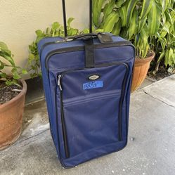 Excellent Condition Check Suitcases