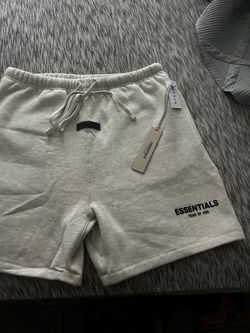 Essential fear of god shorts, light oatmeal, Size Large