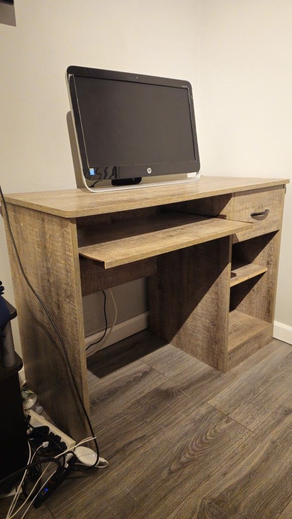 Computer Desk