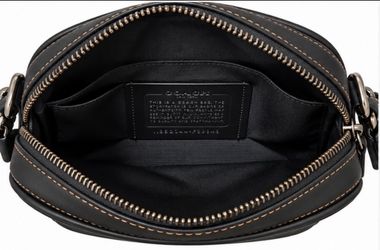 Coach Graham Crossbody F39946 – Black Leather