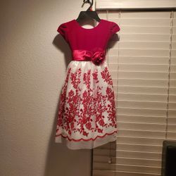 Girls Size 6 Holiday Dress
