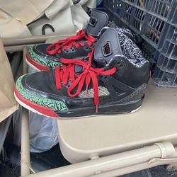 Spizike Black Varsity Red Sz 4.5
