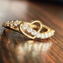 Heart Shaped Gold Ring 