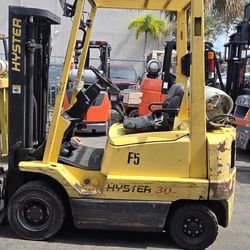 Hyster Forklift 3000 Kbs Capacity Pneumatic Tires 
