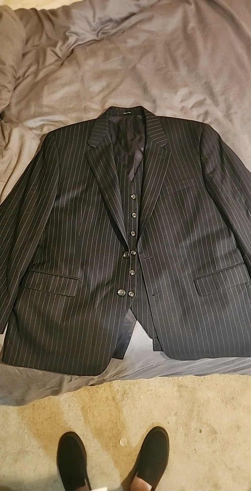 Brand New Ralph Lauren Suit Jacket 44R