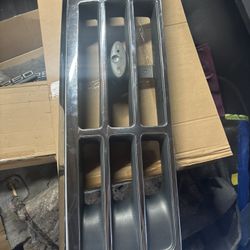 Ford 150 F250 Bronco 1(contact info removed) Grill