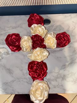 Flower cross