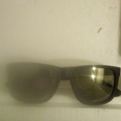 Ray-Ban Sunglasses RB4165 Style