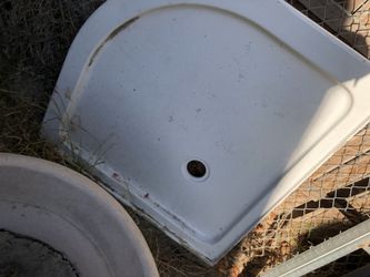 Shower Pan Corner