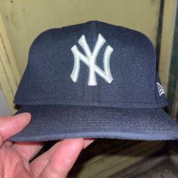Yankee Fitted Used