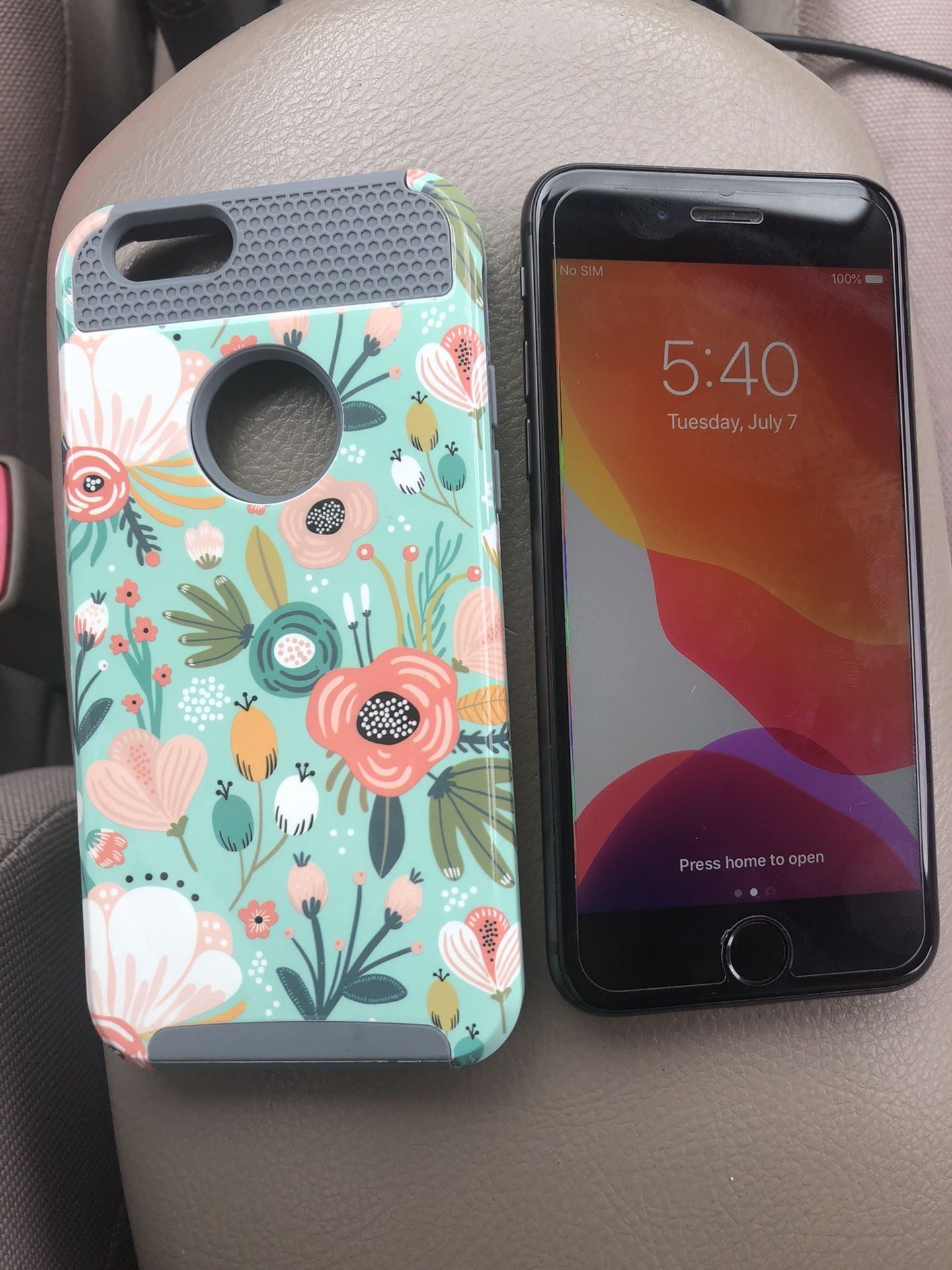 iPhone 8 256GB-Unlocked