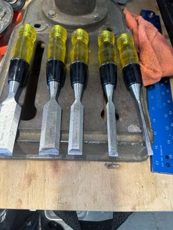 Wood chisel’s