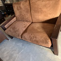 🌹LOVE SEAT-EXCELLENT CONDITION 🌹