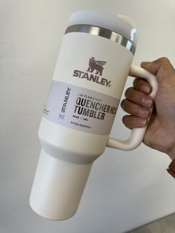 New Beige Stanley Cup 40 Oz 
