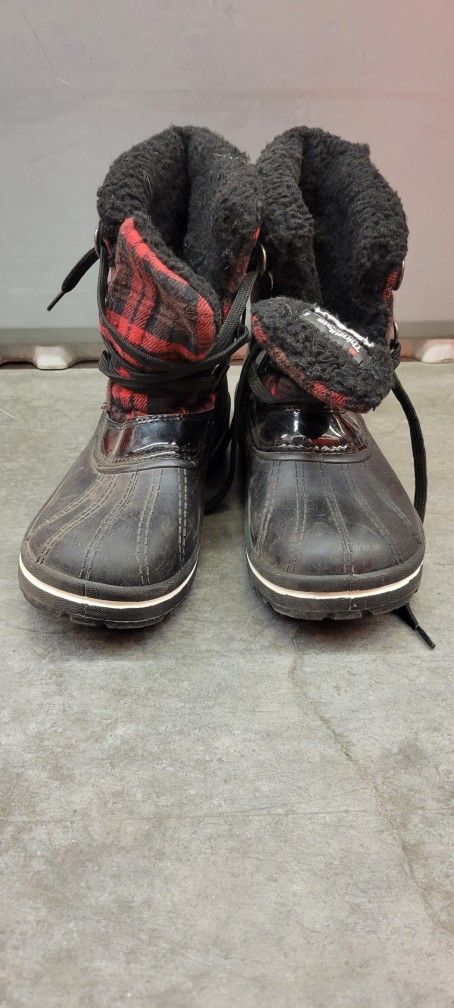 Women's Thinsulate Snow Boots