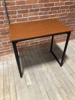 Small Table/desk