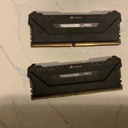 Corsair Vengance RGB Pro DDR4