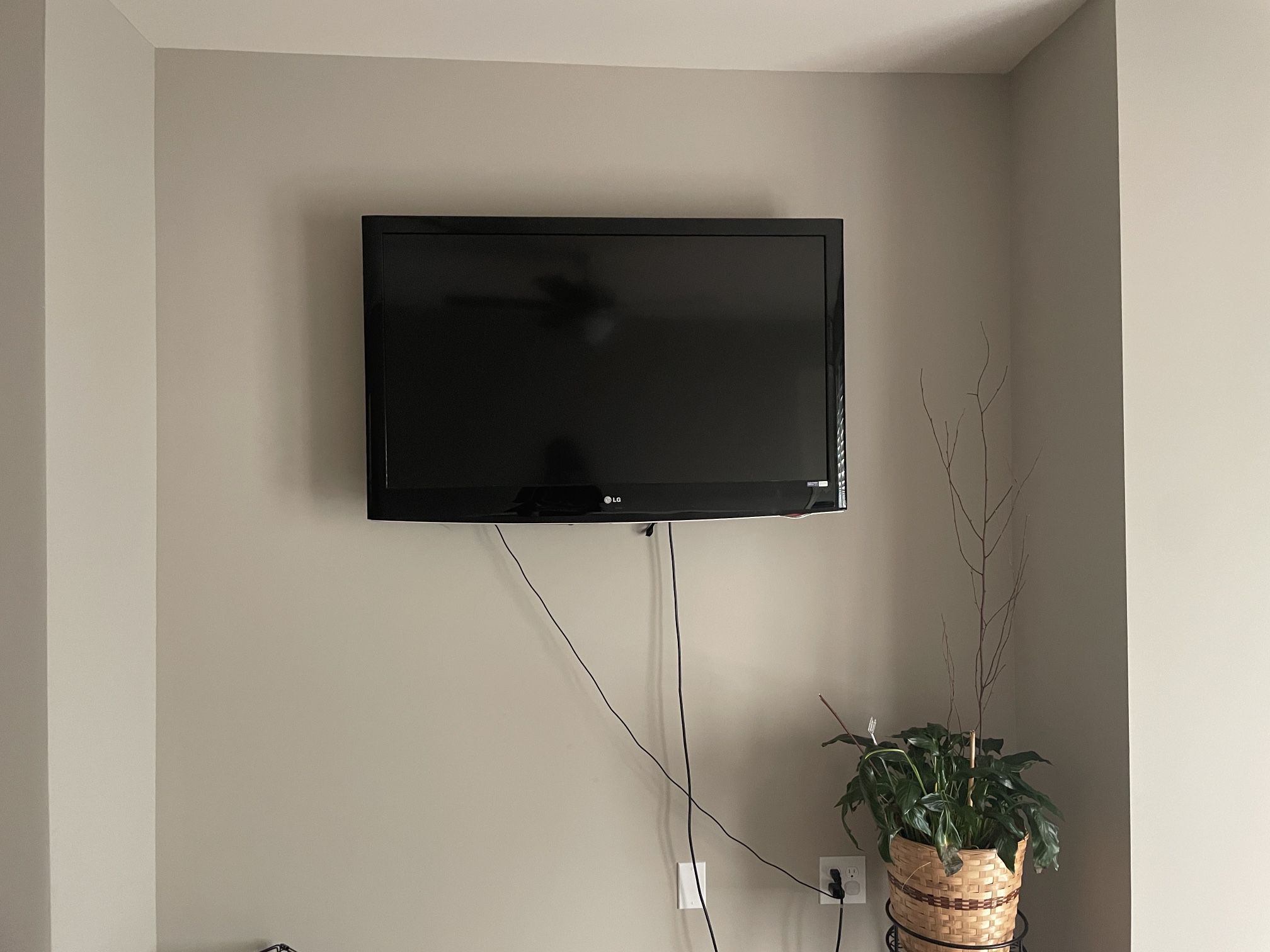 TV- Moving Sale