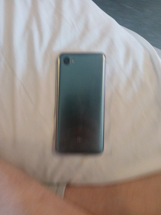 LG Q6