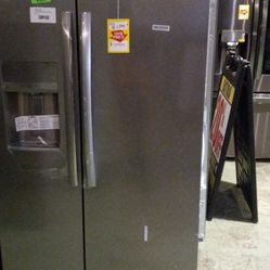FRIGIDAIRE GRSSAF Gallery 25.6-cu ft Refrigerator