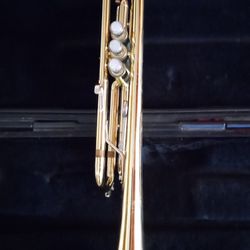 Nice Bach 1530 Student Trumpet 