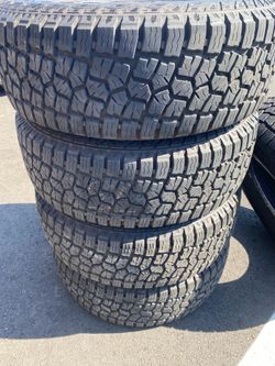(4) Like New 285/70LT17 tires ~ Load E set