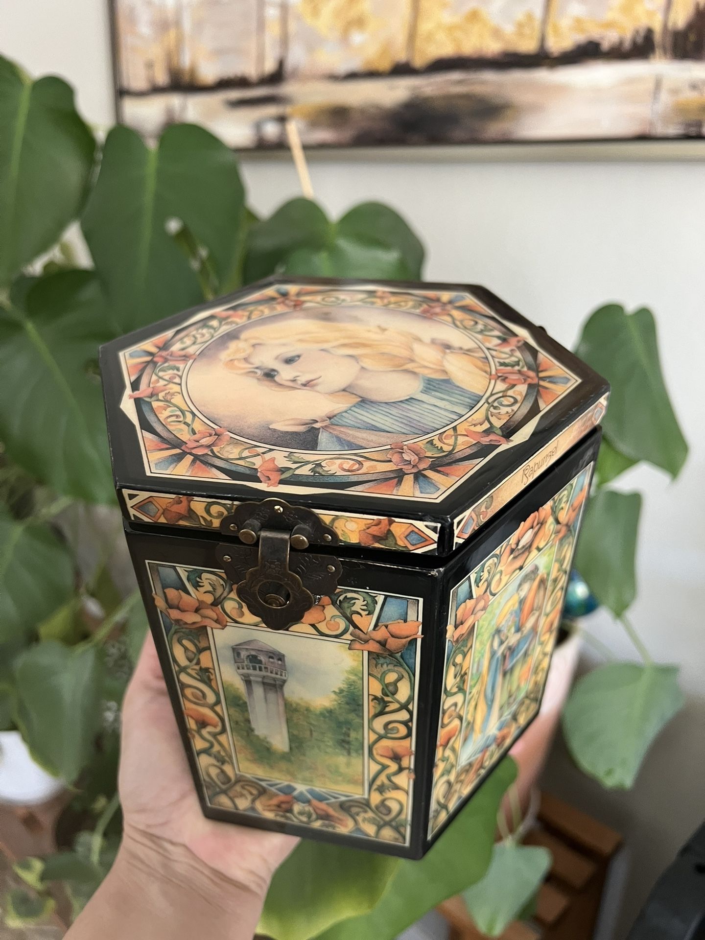 Vintage 1986 Enesco Rapunzel Music Box 6.5in