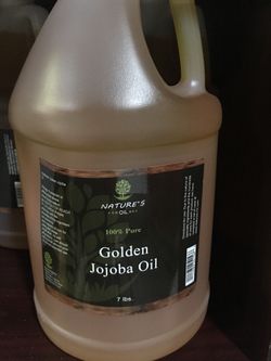 Nature’s Oil (Golden Jojoba Oil), 7# container.