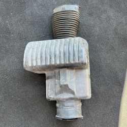 SEND ANY OFFER NEED GONE ASaP! 1988-94 C1500 Air filter 