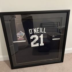 Paul O’Neill signed and professionally framed Majestic 1998 World Series jersey