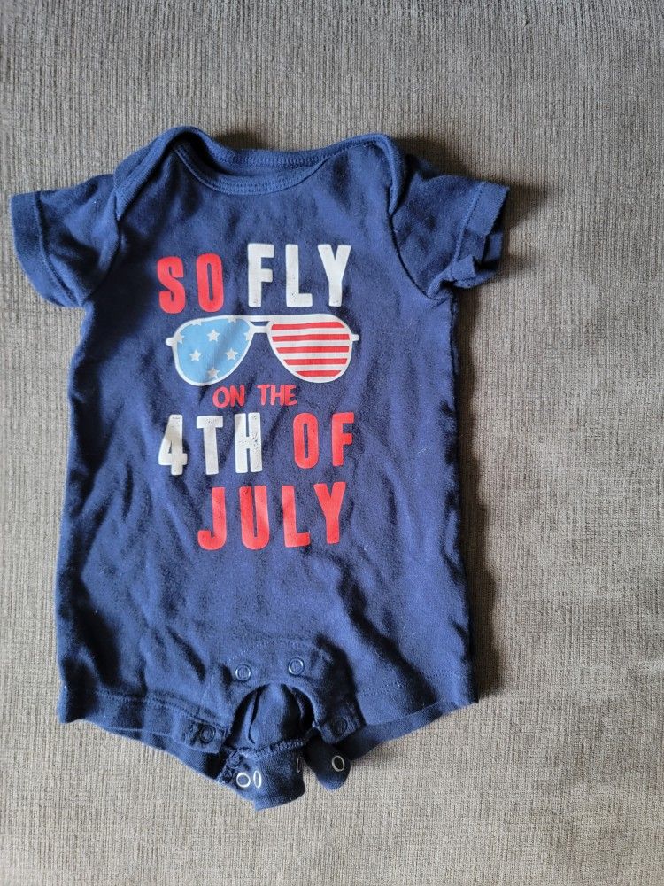 4th Of JULY Carter's BABY ONESIE 3-6 MOS