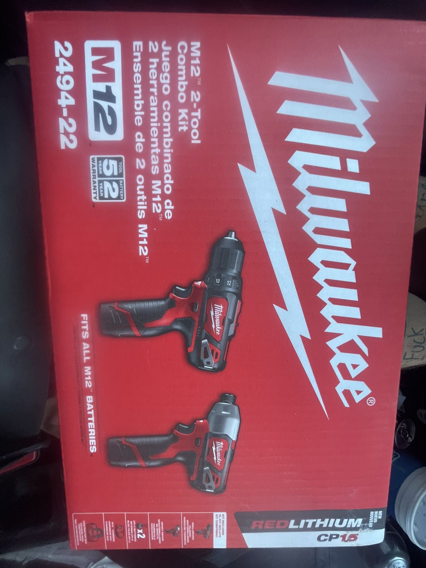 Milwaukee M12 Drill/impact Driver Starter Kit 