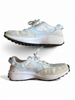 Nike Low-Top Sneakers White and Light Blue