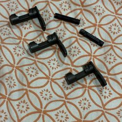 P226 XFIVE THUMB REST / EXTENDED TAKEDOWN LEVER-BLACK 5pc Lot