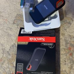 Sandisk 1 Tv  Portable Hardrive