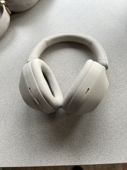 Sony WH-1000XM5 Premium Noise Canceling Headphones, Auto NC Optimizer, 30-Hour Battery, Alexa Voice Control, Silver