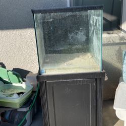 60 Gallon Tank With Stand