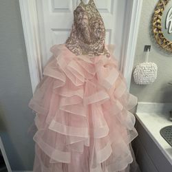 Princess Like Elegant Dress- Sz Small