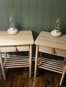 Nightstands with lamps