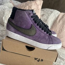 Nike SB Blazer Varsity Purple sneakers