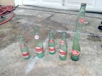 Lot of 5 vintage Dr Pepper bottles