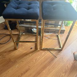 2 Beautiful Bar Stools 