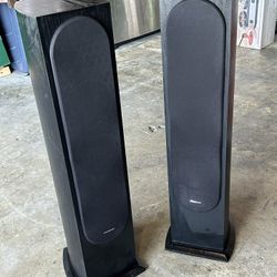 Pioneer speakers 