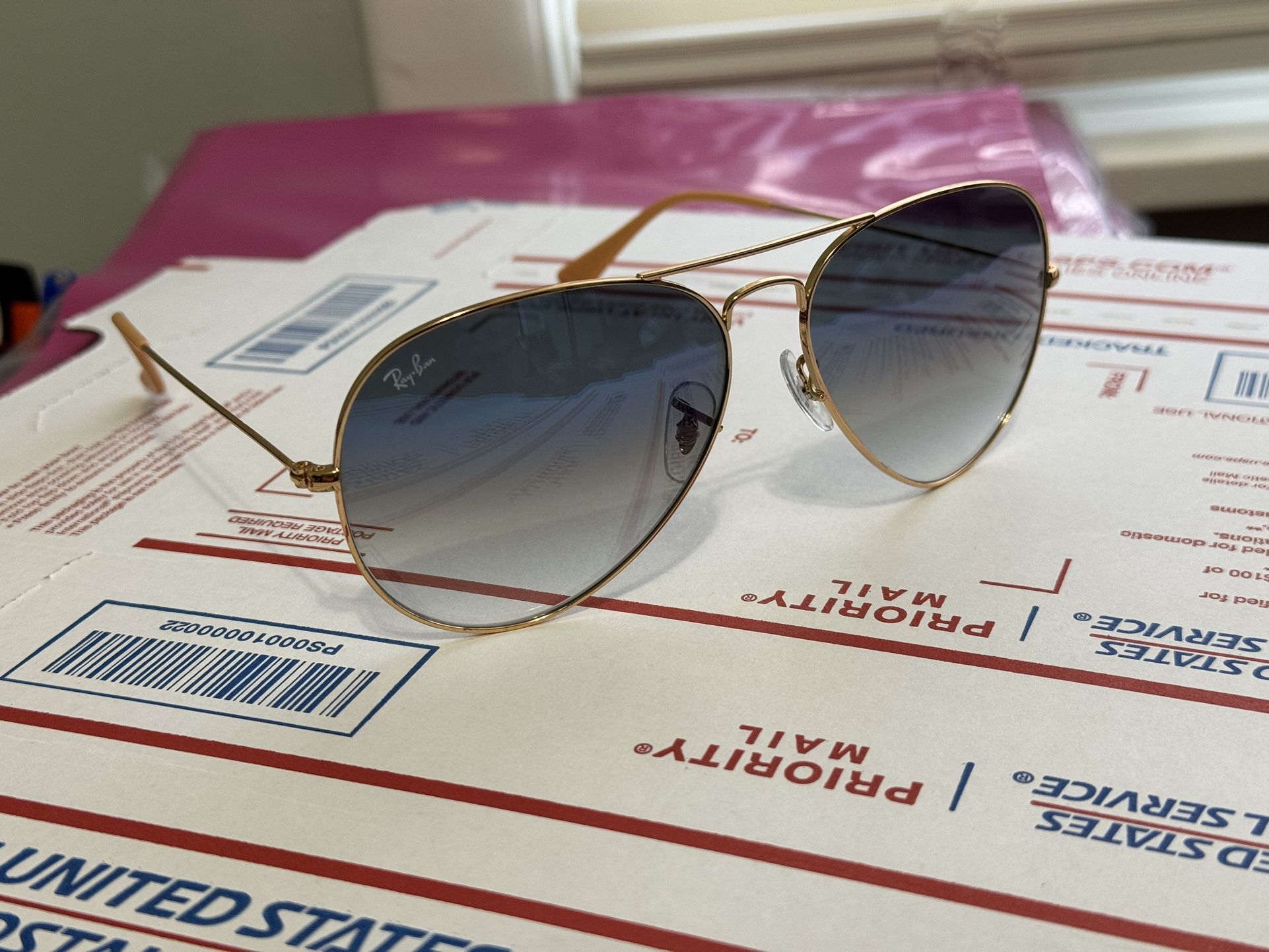 Aviator Classic RB3025